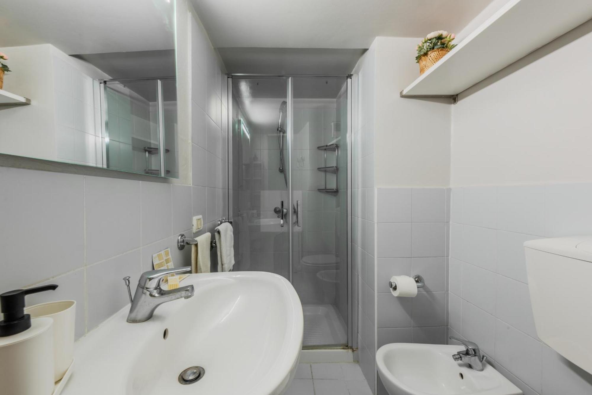 Porta Garibaldi Antique Charm Διαμέρισμα Μιλάνο Εξωτερικό φωτογραφία